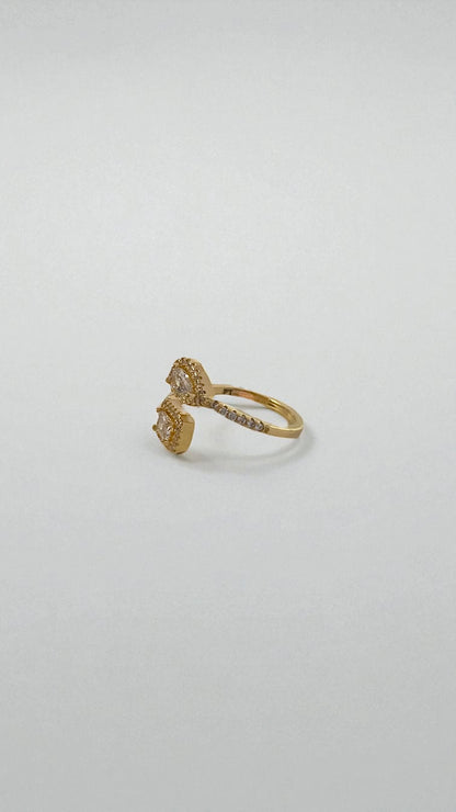 ANILLO EXCLUSIVO GOTA CUADRADO