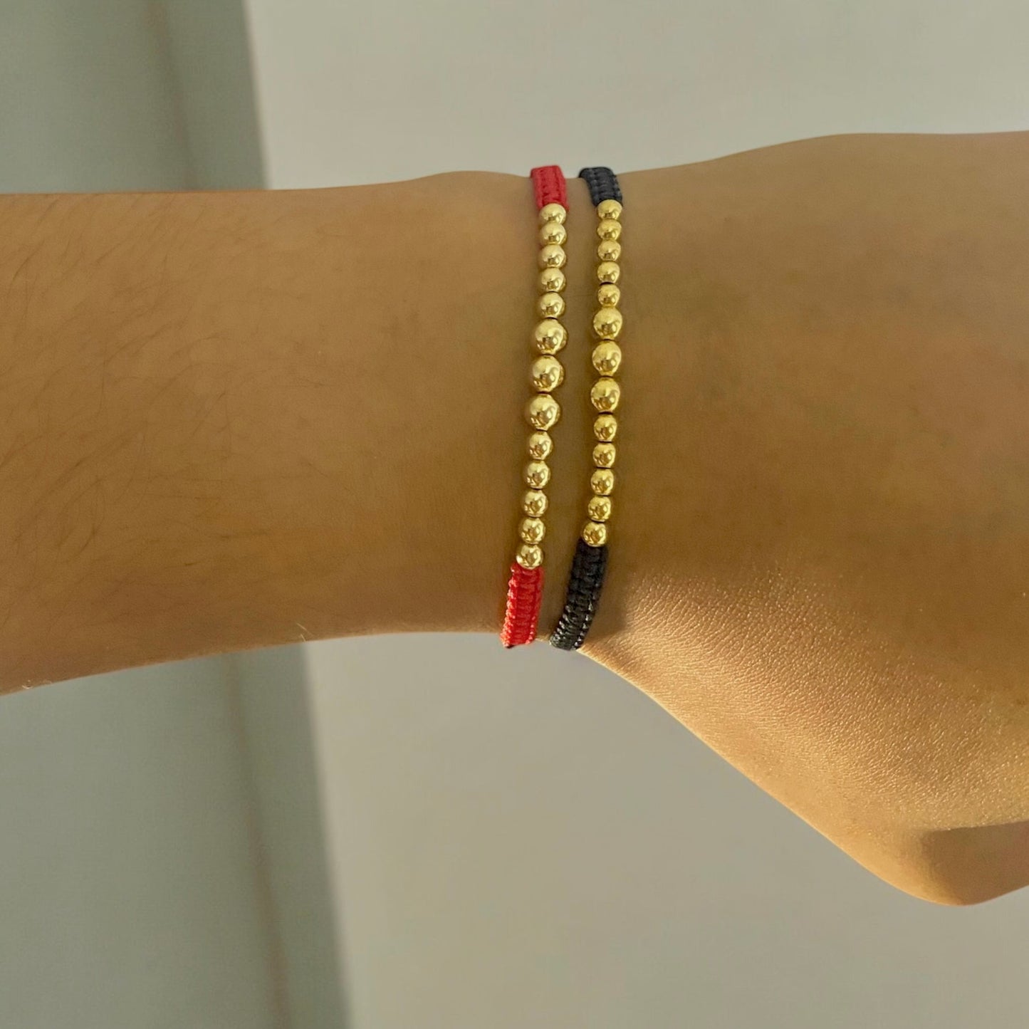 PAR DE MANILLAS CASUALES.