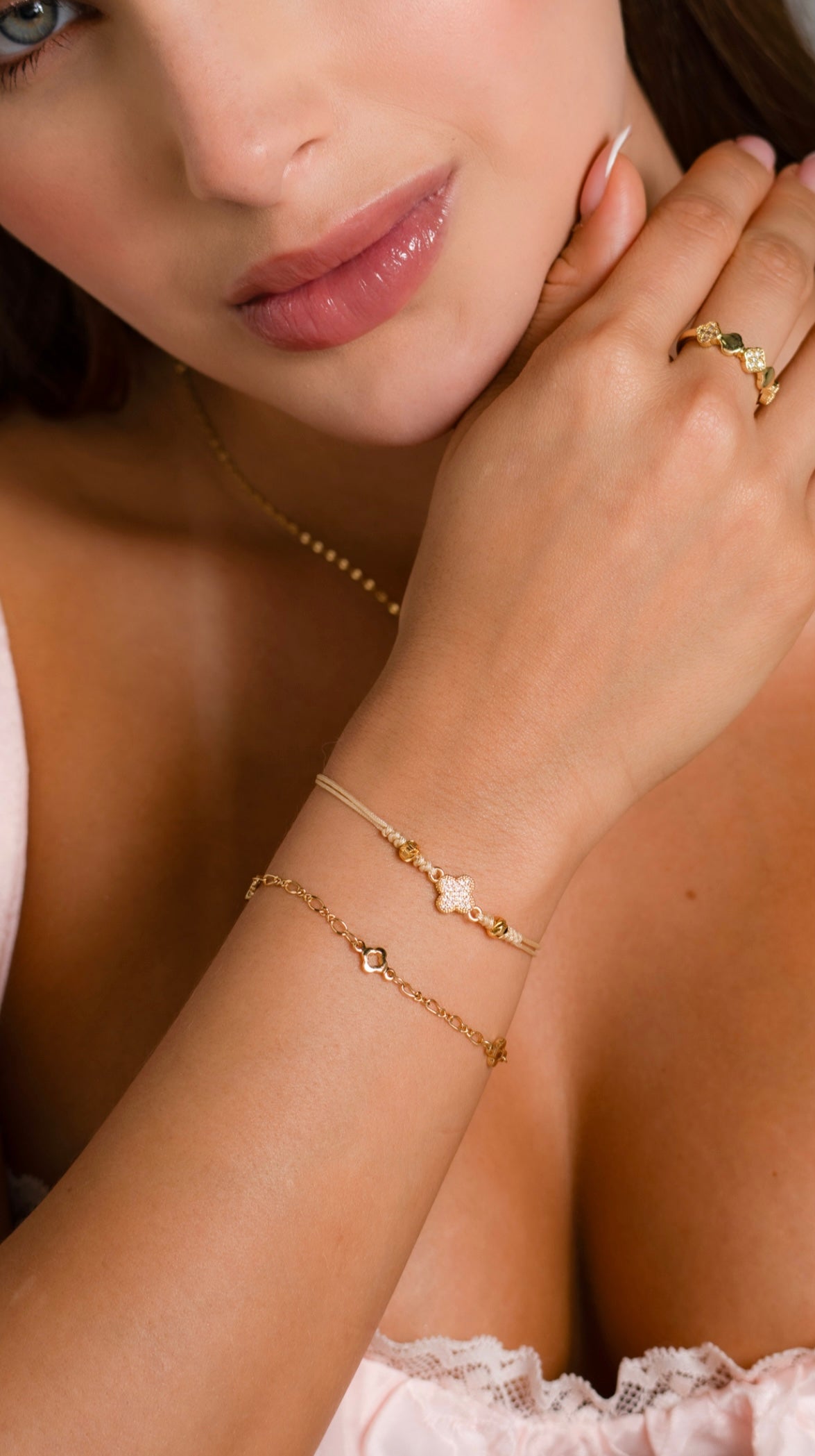 PULSERA CLOVER SILUETA