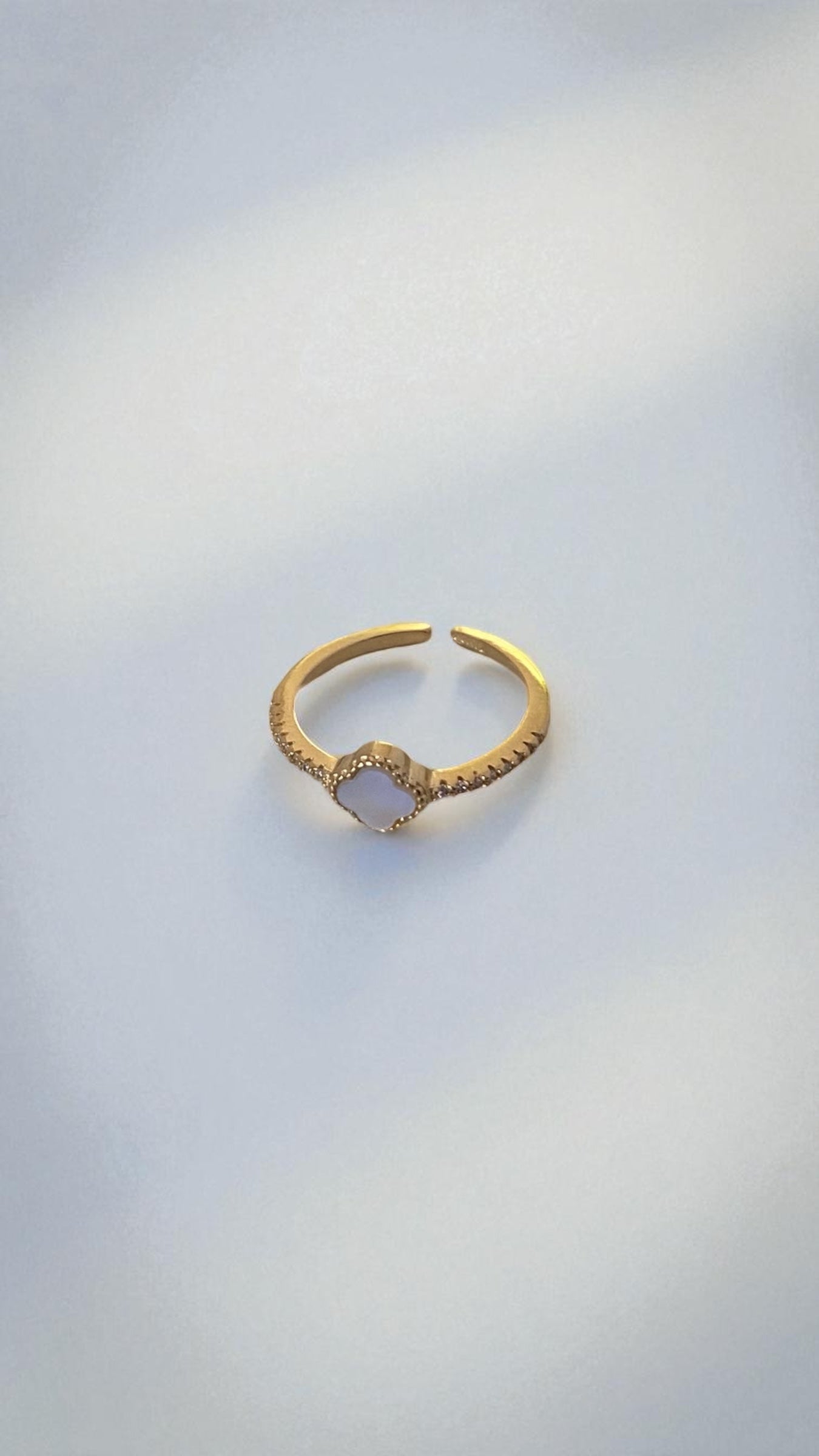 ANILLO VAN CLEEF BLANCO PERLA