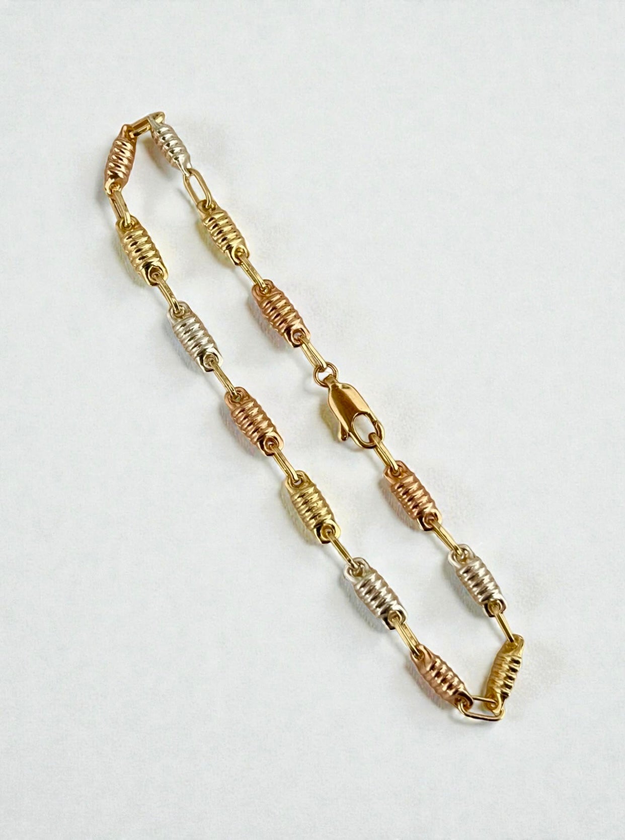 ESCLAVA RÚSTICA TORNILLO 3 OROS