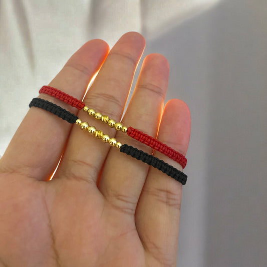 PAR DE PULSERAS CENTRO DIAMANTADO.